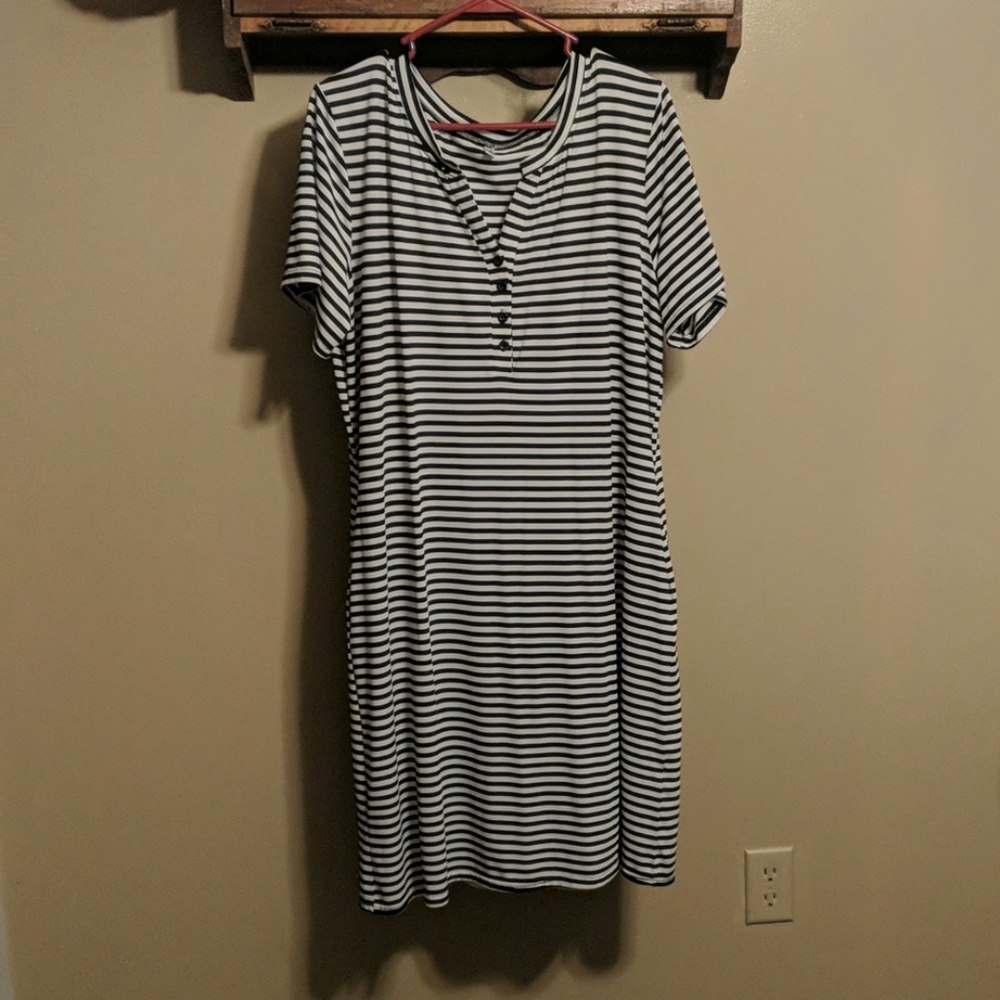 T shirt dress